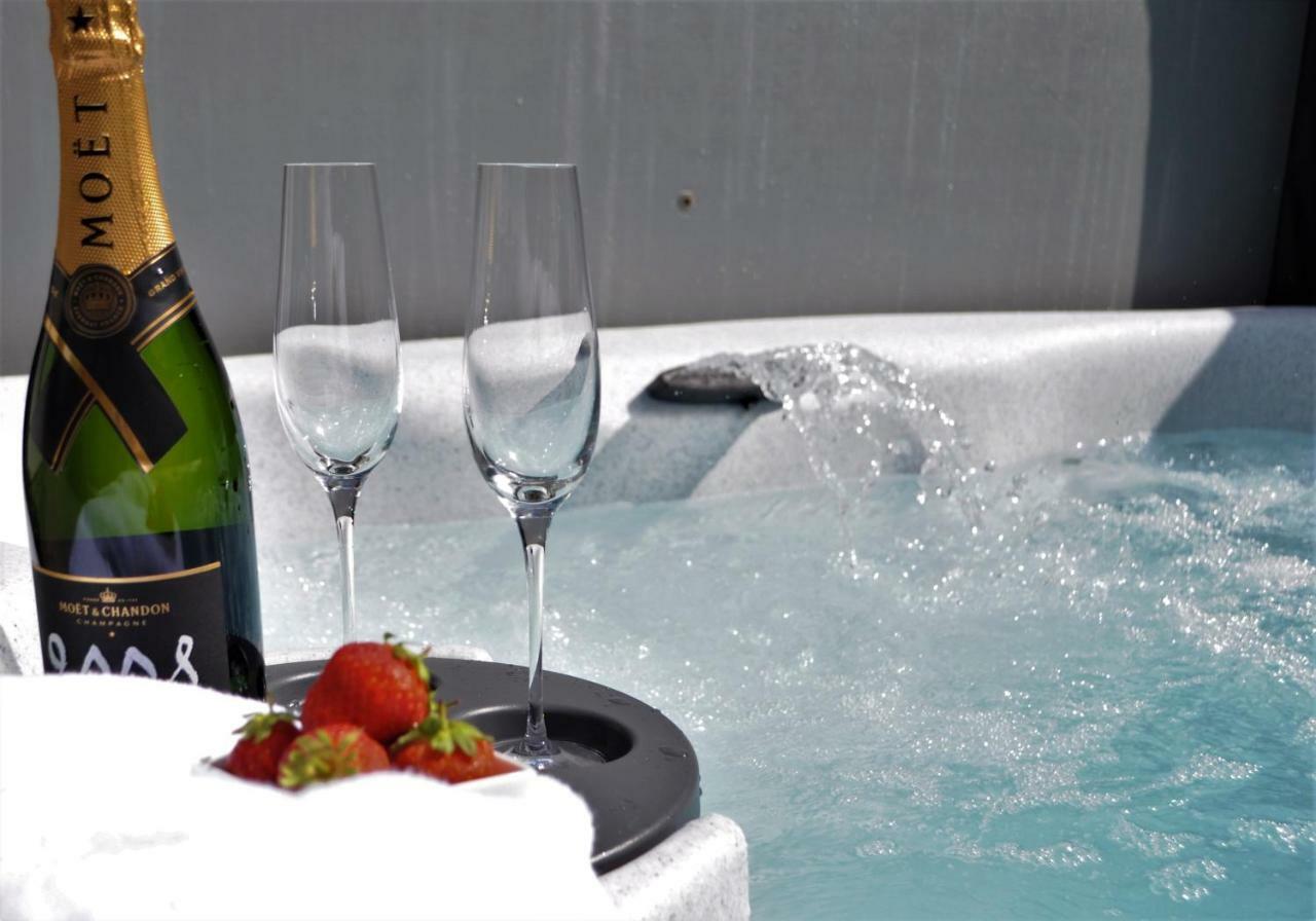 Bluebell Cottage With Hot Tub بالاتْشولِش المظهر الخارجي الصورة